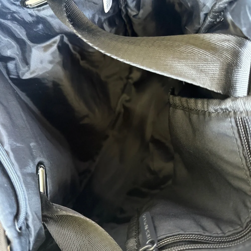 Beyond Yoga Convertible Gym Bag Backpack Tote Black Unisex Multiple Pockets